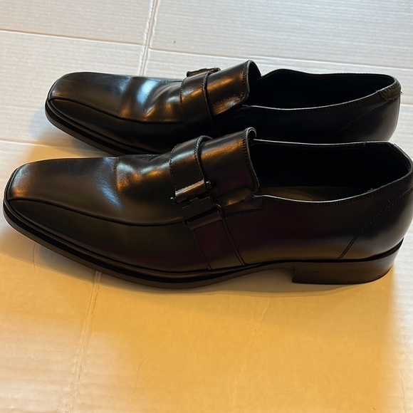 Reaction Kenneth Cole-8-black-dress shoes with buckle on top .loafers, slip on main image 7